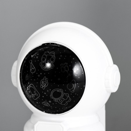 Night-designer "Cosmonaut" LED 3W USB white 9.5x11x13 cm Risalux-9