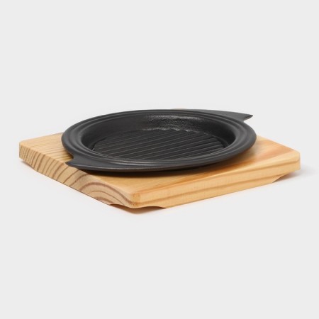 The cast -iron pan on the wooden stand “Circle. East Grill ", D = 15 cm, black color-2