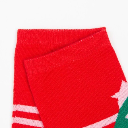 Women's socks "Christmas tree in the stars", the color is red, size 23-25-2