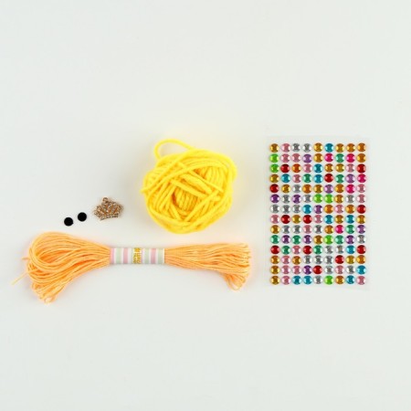 A set for creating a pupa from a felt "Princess" with a filler-3