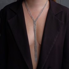 Set 2 objects: earrings, necklace 