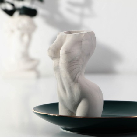 Toothpet stand "Female body" Black-white marble-1