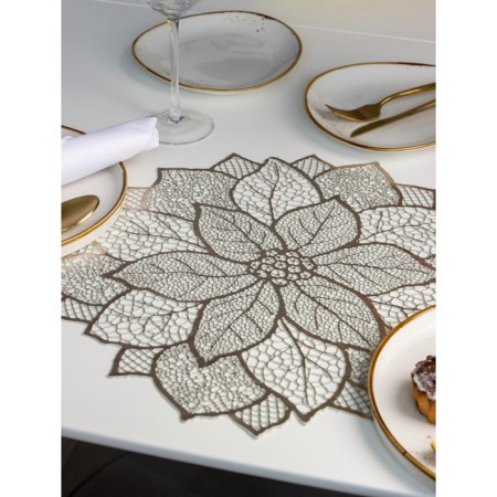 Serving napkin on the table “Flower”, d = 43 cm, gold color-4
