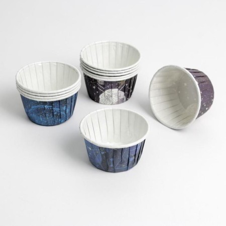 Form for baking cupcakes and cupcakes, confectionery packaging, “Cosmos”, mix, 7 x 4 x 5 cm