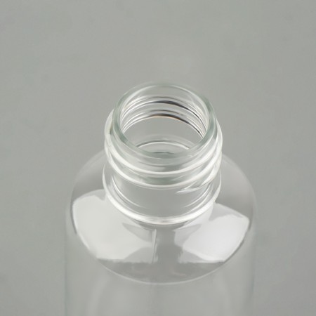 A bottle of d/storage with a spray of 30ml D2.9*12cm plastic transparent/white from-4
