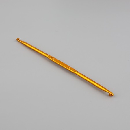 Knitting hook, bilateral, d = 3/4 mm, 13 cm, gold color-2