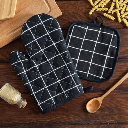 The kitchen set of the “cage” shade ts. Black, a severity of 17*17 cm, mitten 26*16 cm, 100% p/e