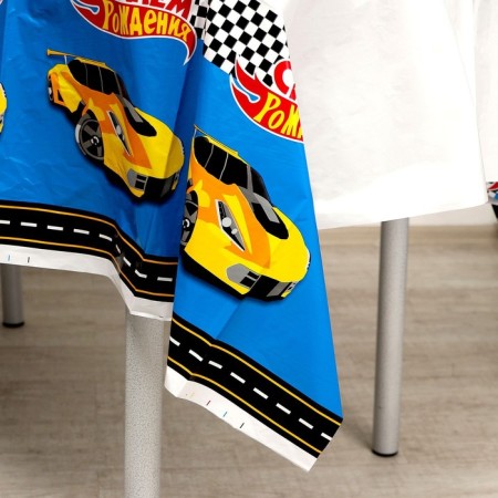 The single tablecloth “Happy Birthday”, car, 137 × 180 cm, blue-2