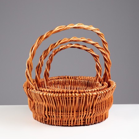 A set of baskets. 3pcs, 27 x 12 x 28 cm, 34 x 14 x 34 cm, 41 x 16 x 40 cm-1