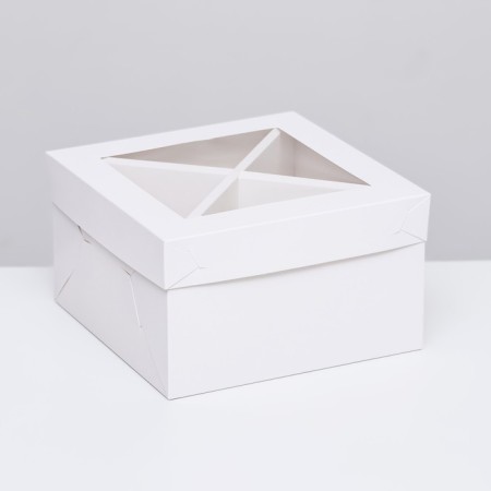 Box under the cake, white, 17 x 17 x 10 cm