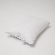 The pillow is medium three -core, size 50x70 cm, color mix