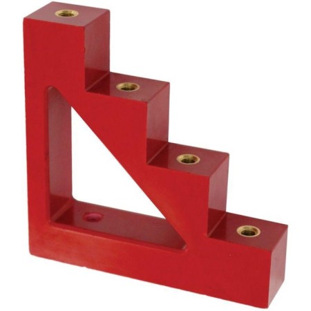 IEK YIS11-4-30-B is a step, power, with a bolt