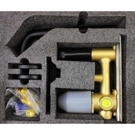 Bronze de Luxe 1760’s 5530SB shell mixer, built -in, spill 203 mm, brass-4