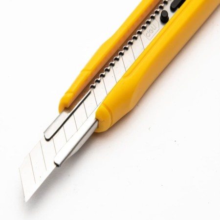 Technical knife Deli DL009B 98399, reinforced, auto -blocking, 9 mm-1