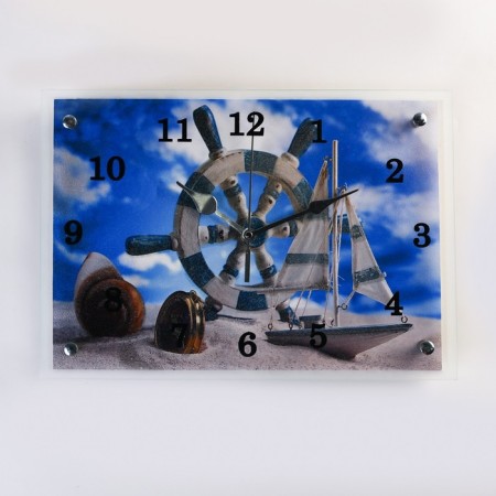 Carty clock is wall-mounted, interior "helm and yacht in the sand", silent, 25 x 35 cm