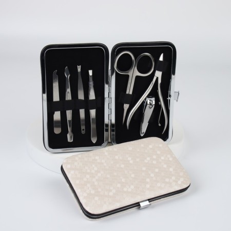 Manicure set, 7 items, in case, milk color
