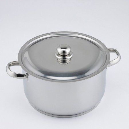 The pan is whole, 9 l, d = 28 cm, with a heat distribution layer, a metal cover