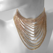 The necklace 