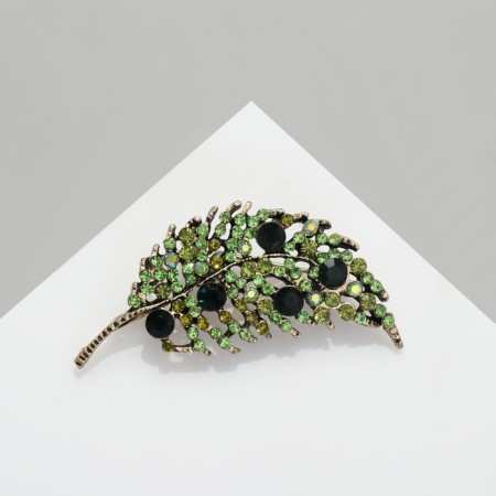 Brooch "Leaf", green color in gold