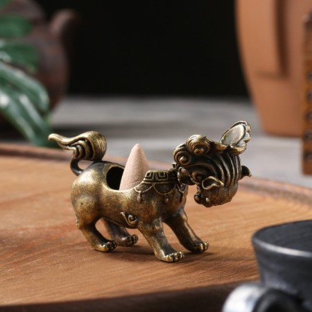 Kurilnitsa for incense cones "Leo", 5.5 x 5 cm, bronze-1