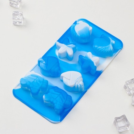 Form for ice and confectionery "shells", 20.1 × 10 cm, h = 2 cm, cell 4 cm, blue color-2