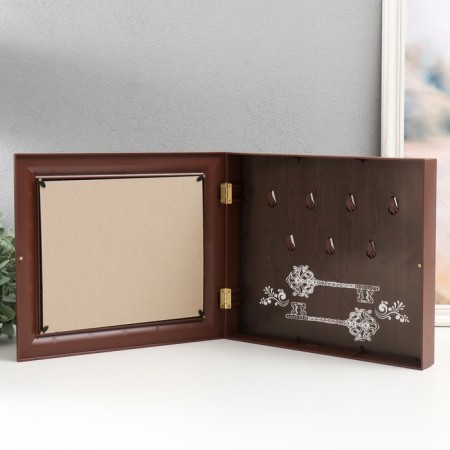 Key closed "Rules of the House" 26.5x31.5 cm nut-2