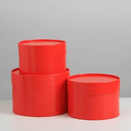 Set of hats 3 in 1 red, gift packaging, 16 x 10, 14 x 9, 13 x 8.5 cm