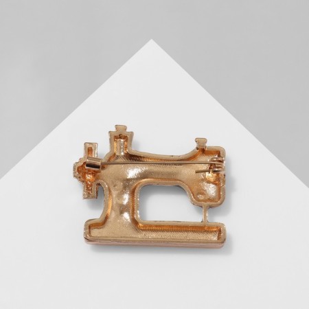 Brooch "Sewing Machine" with a hoe of threads, black and white color in gold-1