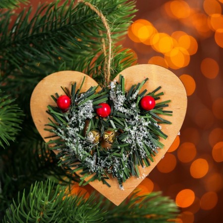 Decorative suspension "Coniferous Heart"
