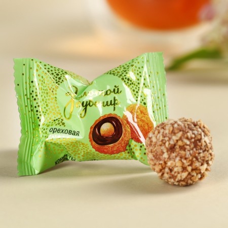 Gift set "March 8": tea 50 g, sweets 100 g-2