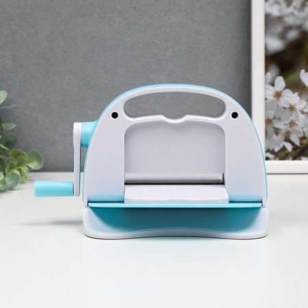 Carriage and embossing machine 11x16.5x15 + 2 plastic plates-4