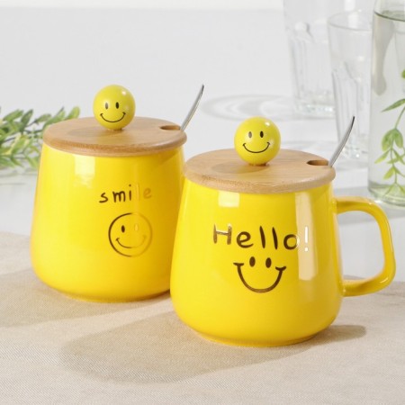Ceramic mug "Smile", 350 ml, with a wooden lid and spoon, color and pattern mix-9