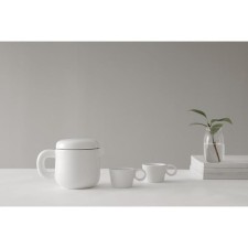 Hot teapot Viva Scandinavia Isabella, with a strainer, 0.6 l