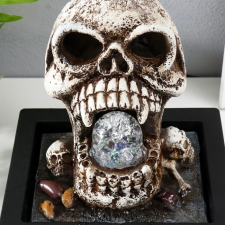The desktop fountain from the network, the backlight "Skull with fangs" 28x17.5x23 cm-4