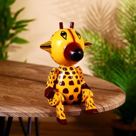 Souvenir "Girafics" hanging paws, wood 25 cm