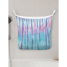 Organizer in a bath on suction cups 