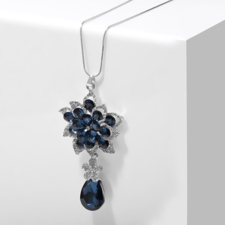 The pendant "Flower" is magical, the color is blue-white in silver, 70cm