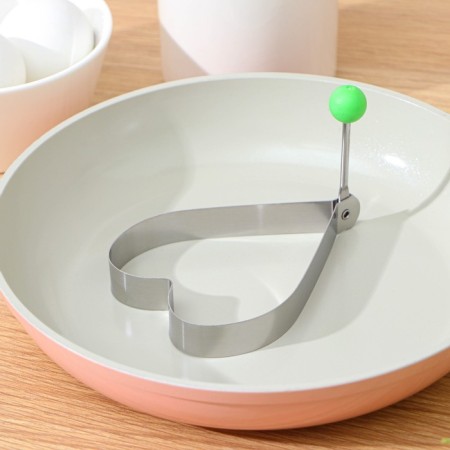 Form for scrambled eggs and Oladia Dolyana "Heart"