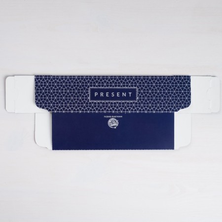 Box for Makarun, confectionery packaging "Present", 18 x 5.5 x 5.5 cm-4