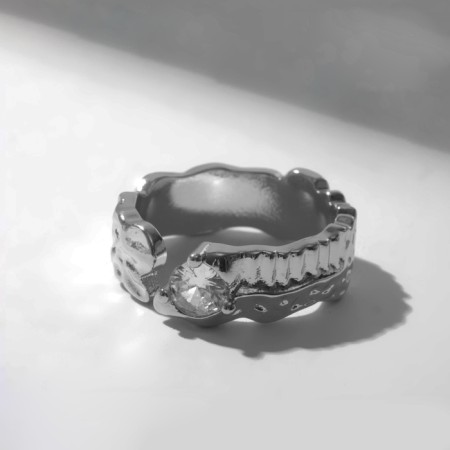 The ring "melting" is stuffed, the color is white in silver, dimensionless-2