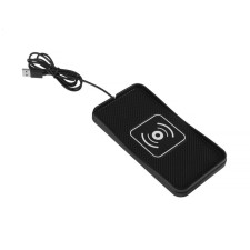 Anti -slip rug with wireless charging from USB