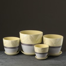 Set of pots 