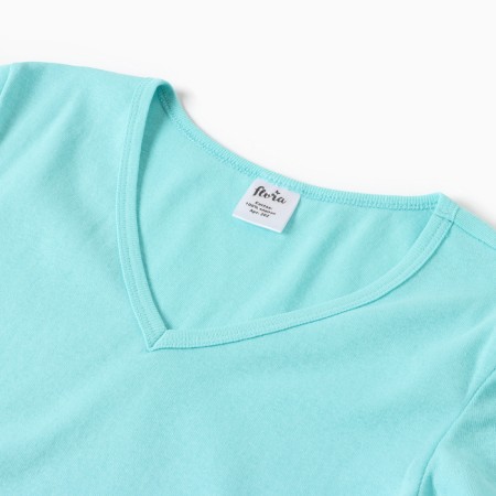 Women's T-shirt V-shaped neckline, turquoise color, size 50-1