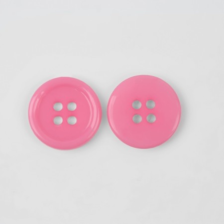 A set of buttons, 4 punctures, d = 12.5 / 15 / 17.5 mm, 80 ± 4 pcs, in the container, color colorful color-3