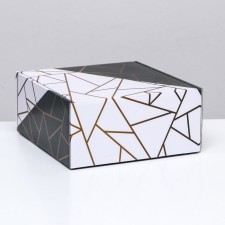 Self -charged box, without a window 