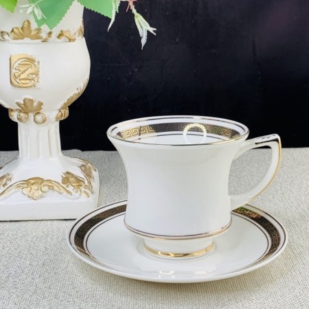 Tea set of Lenardi, 12 items