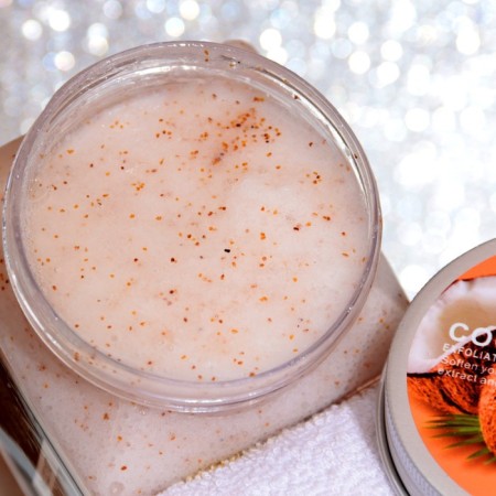 Cream-scrub for body renewing with a coconut 500 ml-4