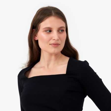 Women's longliva Minaku: Basic Line Black Color, Rr. 48-3