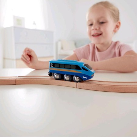 Train on batteries, with remote control-1