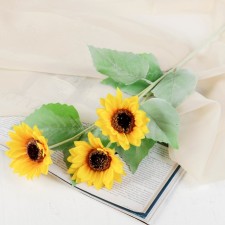 Artificial flowers 